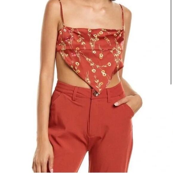 Danielle Bernstein by WeWoreWhat Floral Bandana Crop Tank in Red - Size: Medium - Picture 1 of 9